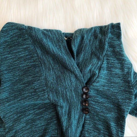 Emerald green pullover hoodie - Picture 3 of 4